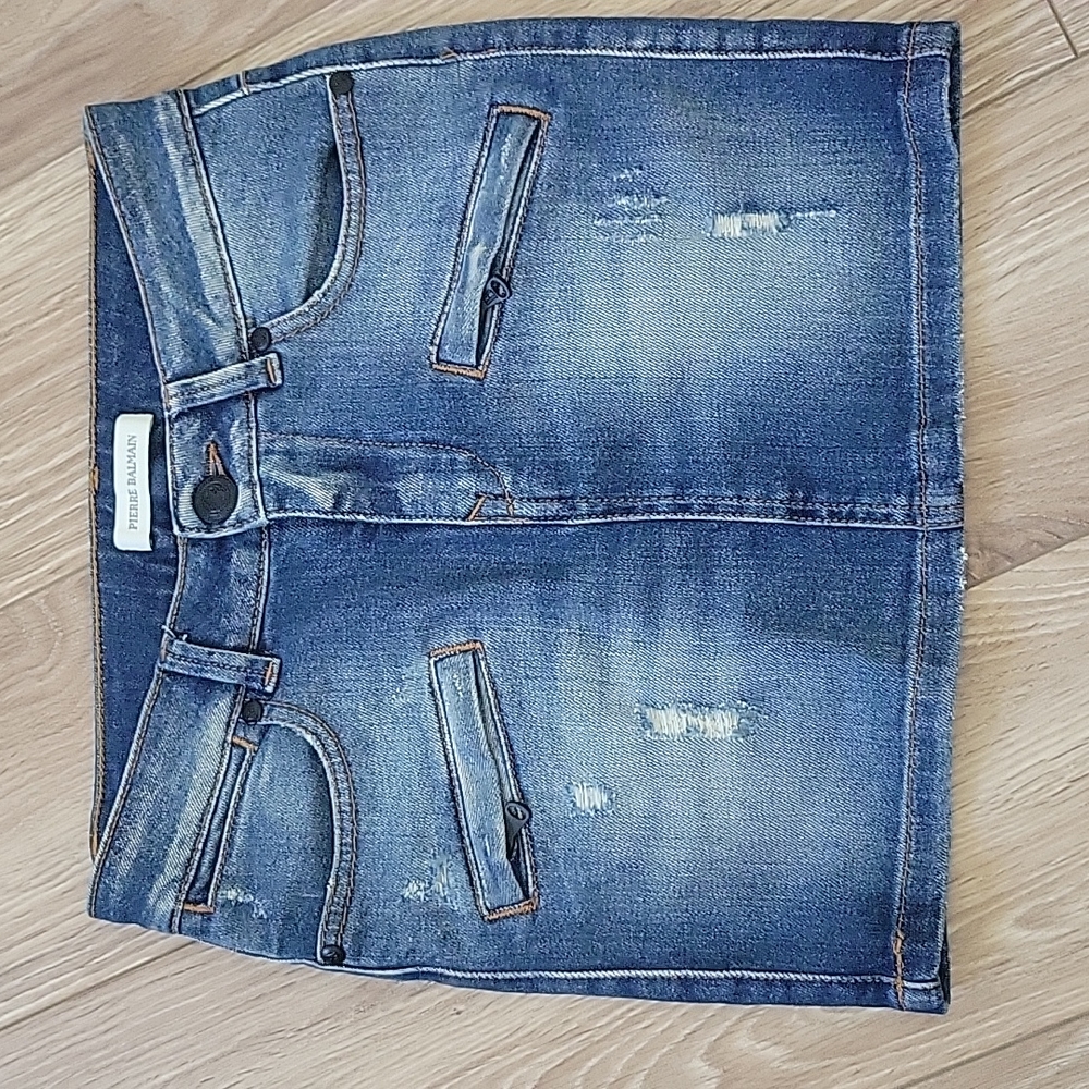 Pierre Balmain Mini Skirt size 36